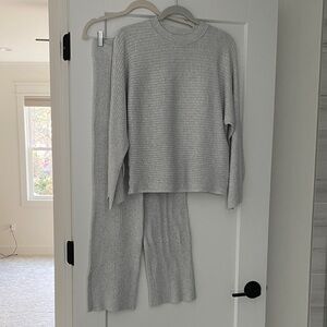 Pink Rose Light Gray Ribbed Sweater Set